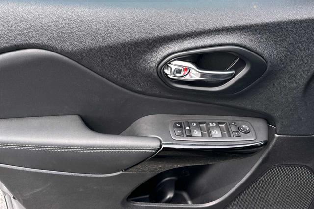 new 2023 Jeep Cherokee car, priced at $34,995
