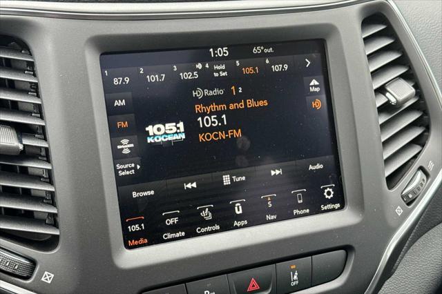 new 2023 Jeep Cherokee car, priced at $36,995