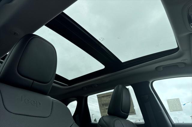 new 2023 Jeep Cherokee car, priced at $36,995