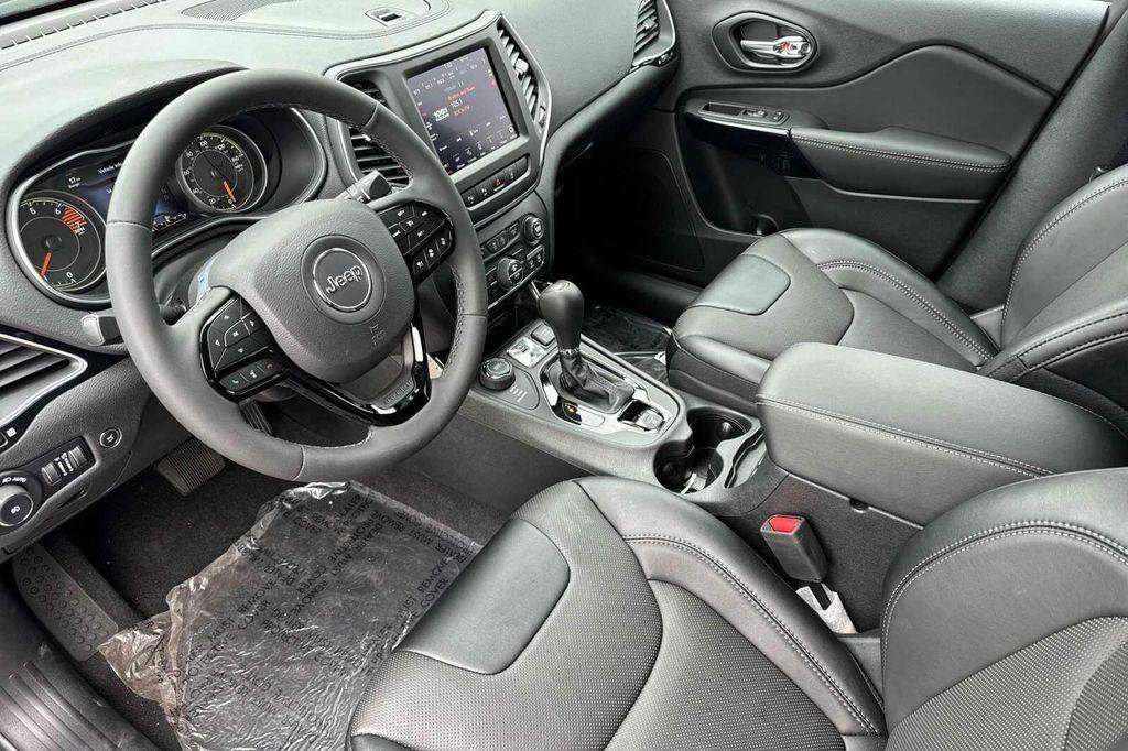 new 2023 Jeep Cherokee car, priced at $36,995