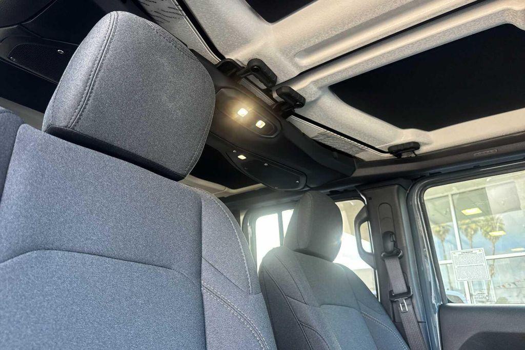 new 2026 Jeep Wrangler car, priced at $53,450