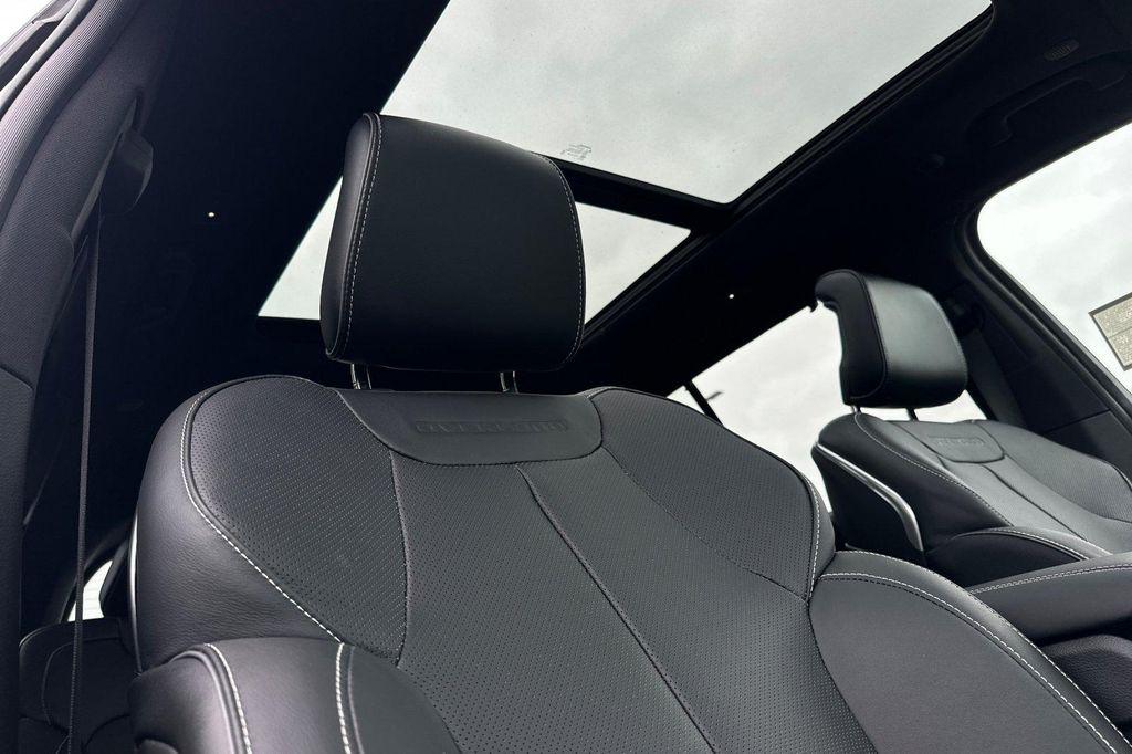 new 2023 Jeep Grand Cherokee 4xe car, priced at $54,995