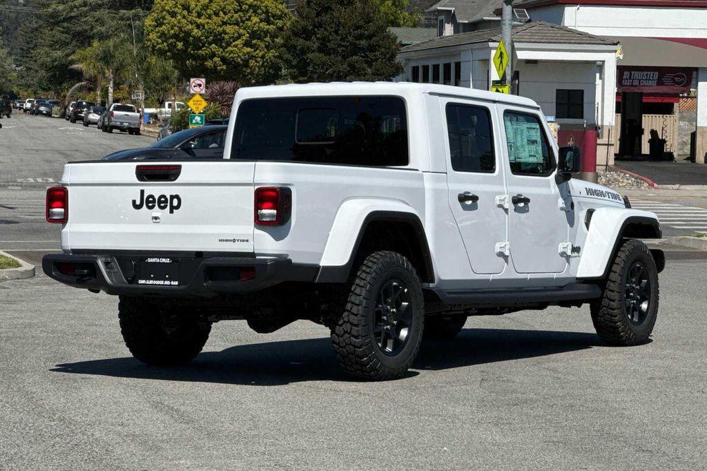 new 2025 Jeep Gladiator car, priced at $43,565