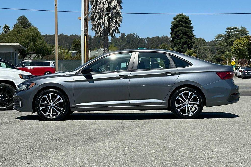 used 2024 Volkswagen Jetta car, priced at $22,995