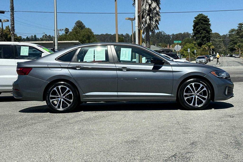 used 2024 Volkswagen Jetta car, priced at $22,995