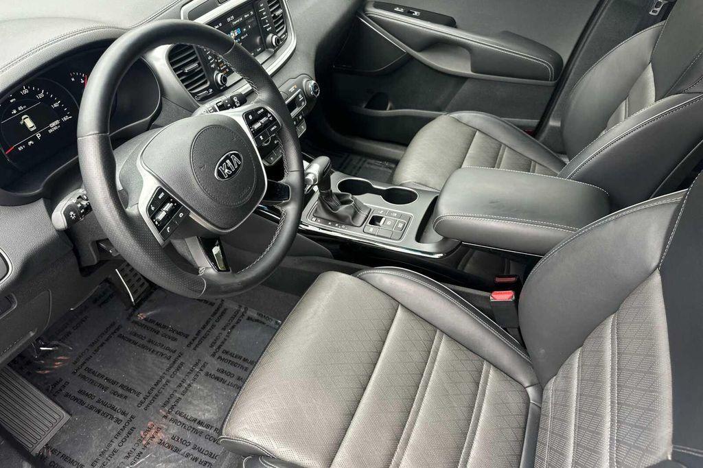 used 2019 Kia Sorento car, priced at $29,995