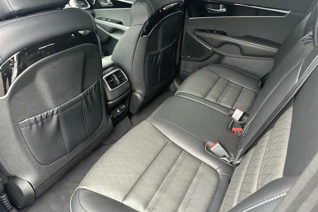 used 2019 Kia Sorento car, priced at $29,995