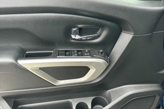 used 2022 Nissan Titan car