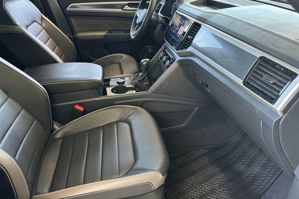used 2023 Volkswagen Atlas Cross Sport car, priced at $36,995