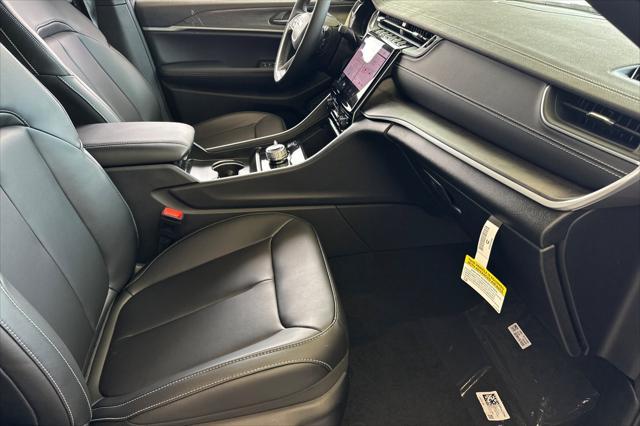 new 2025 Jeep Grand Cherokee L car, priced at $50,218