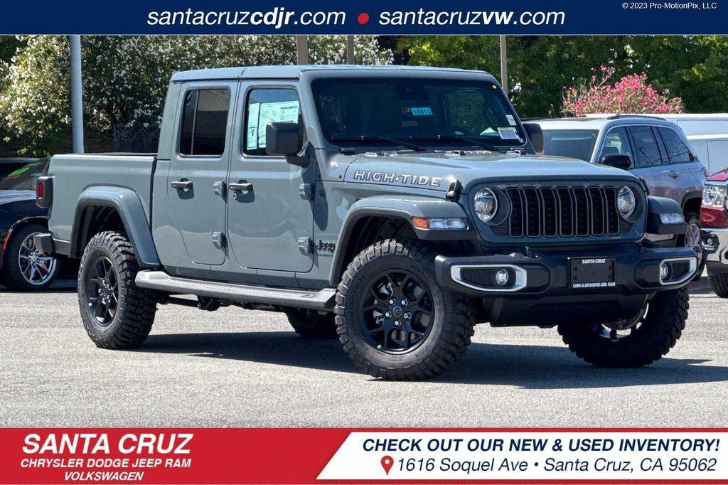 new 2025 Jeep Gladiator car, priced at $46,225