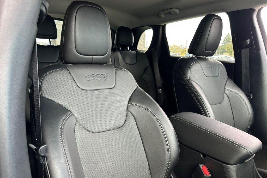 new 2023 Jeep Cherokee car, priced at $34,995