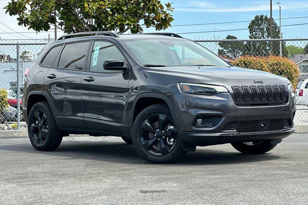 new 2023 Jeep Cherokee car, priced at $34,995