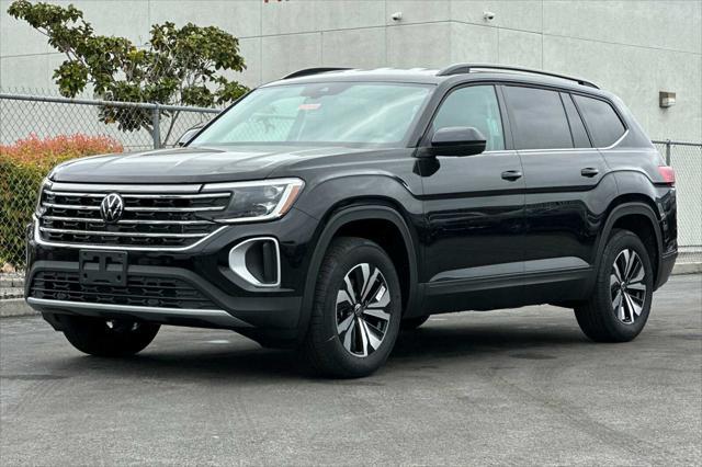 new 2025 Volkswagen Atlas car, priced at $40,499