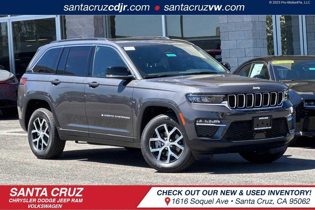 new 2025 Jeep Grand Cherokee car, priced at $47,745