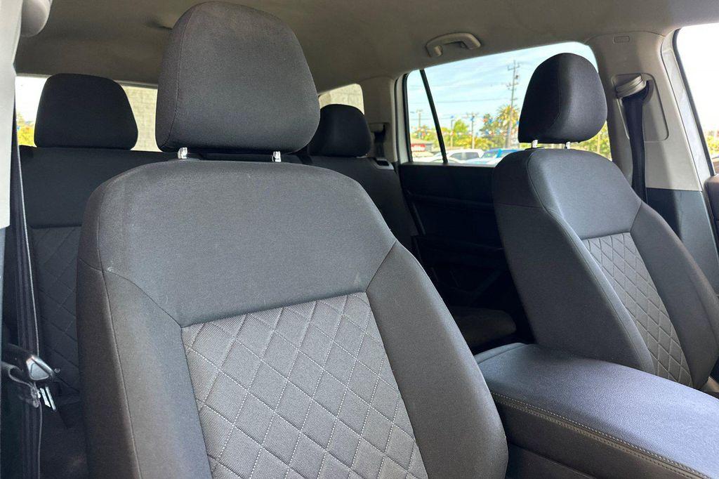 used 2018 Volkswagen Atlas car, priced at $19,695