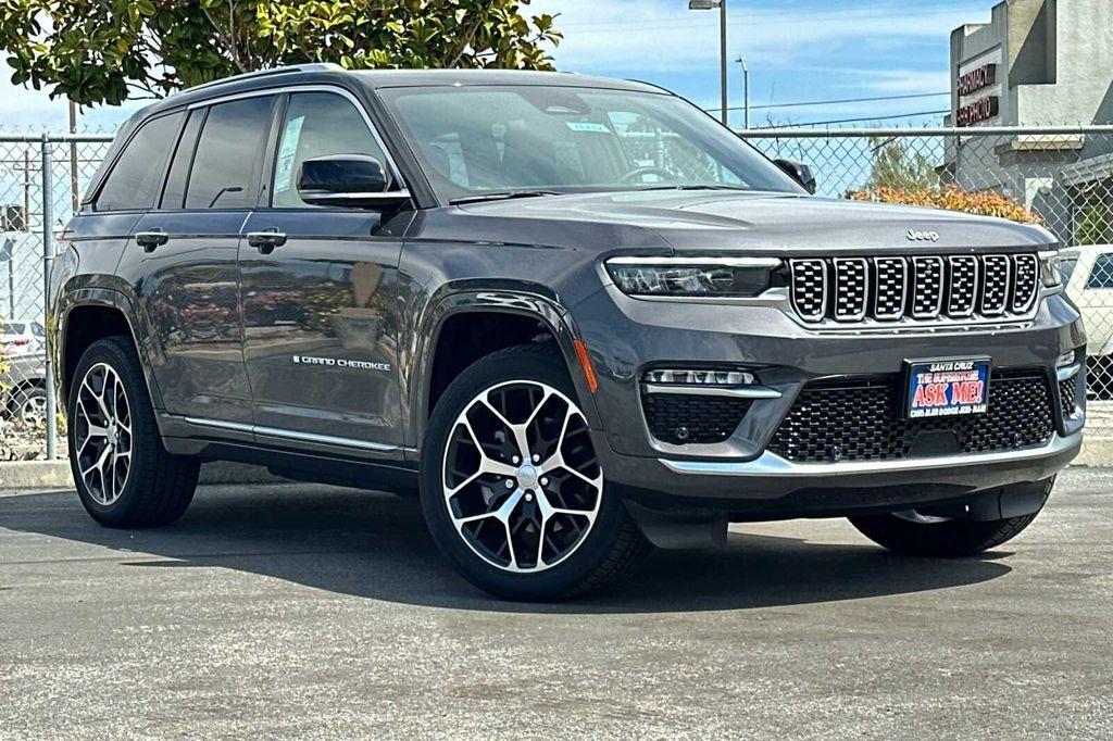 new 2022 Jeep Grand Cherokee 4xe car, priced at $59,995