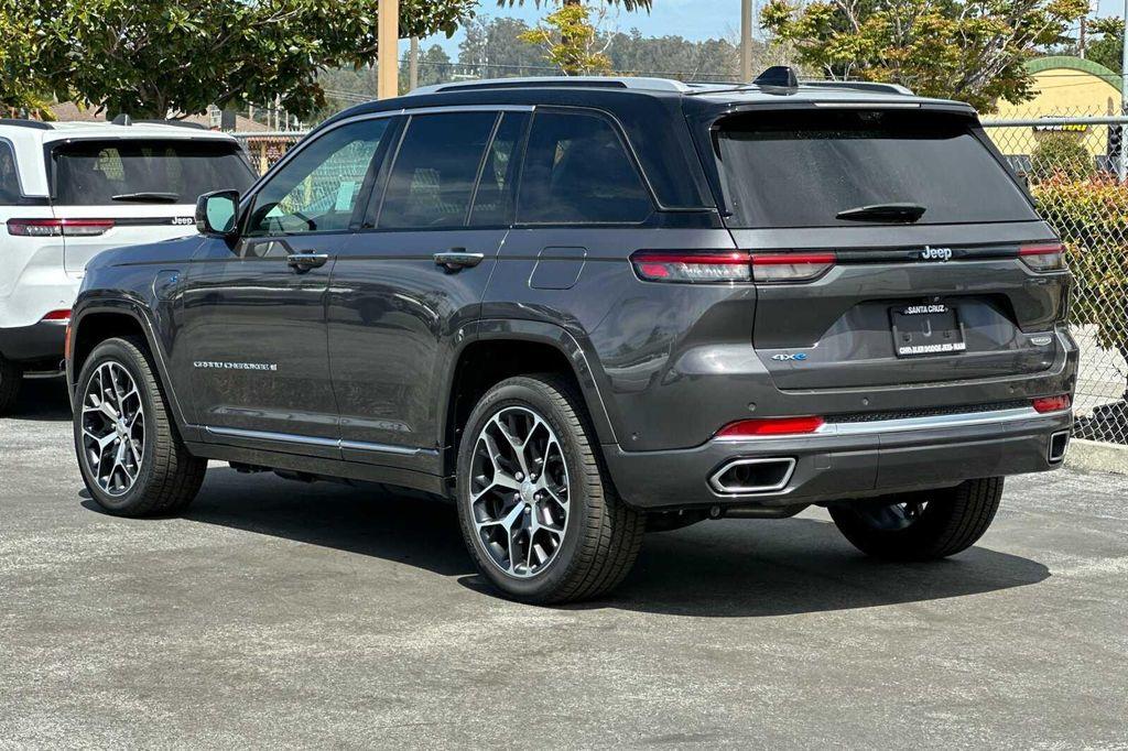 new 2022 Jeep Grand Cherokee 4xe car, priced at $59,995