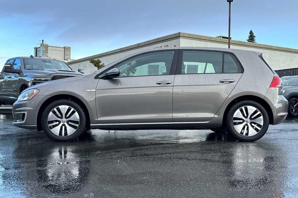 used 2016 Volkswagen e-Golf car, priced at $12,995