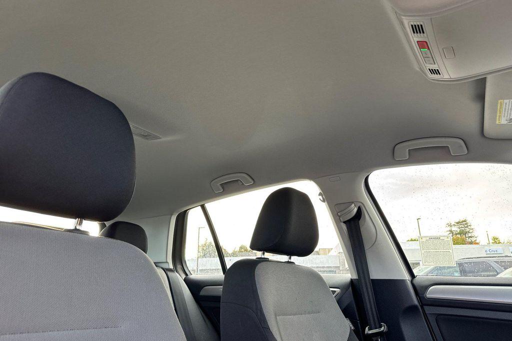 used 2016 Volkswagen e-Golf car, priced at $12,995