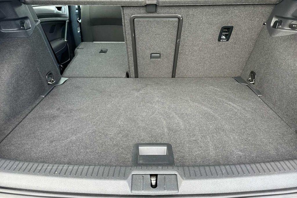 used 2016 Volkswagen e-Golf car, priced at $12,995