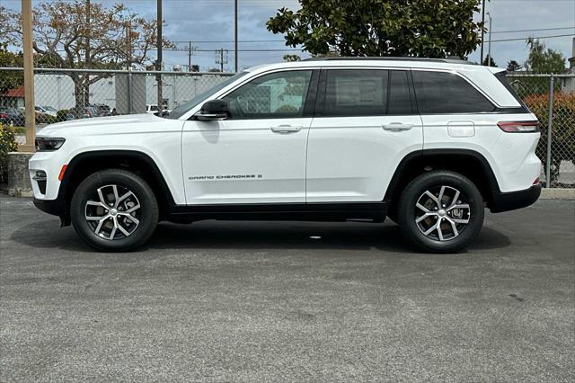 new 2025 Jeep Grand Cherokee car, priced at $46,930
