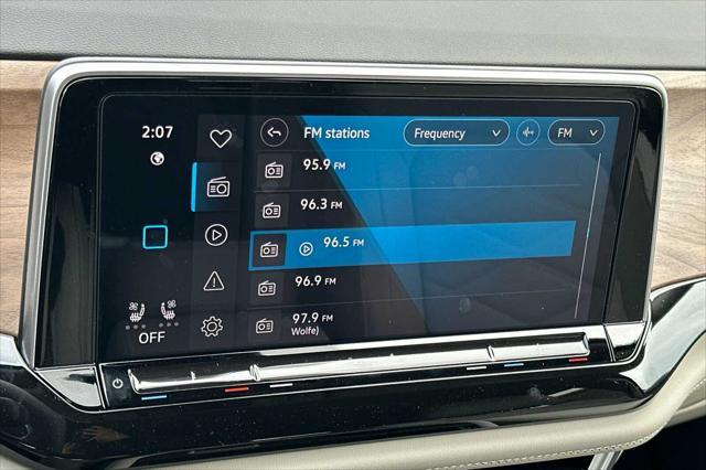 new 2024 Volkswagen Atlas car, priced at $37,995