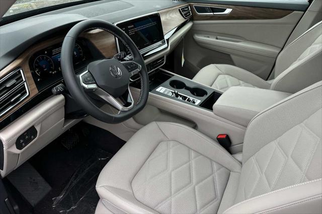 new 2024 Volkswagen Atlas car, priced at $37,995