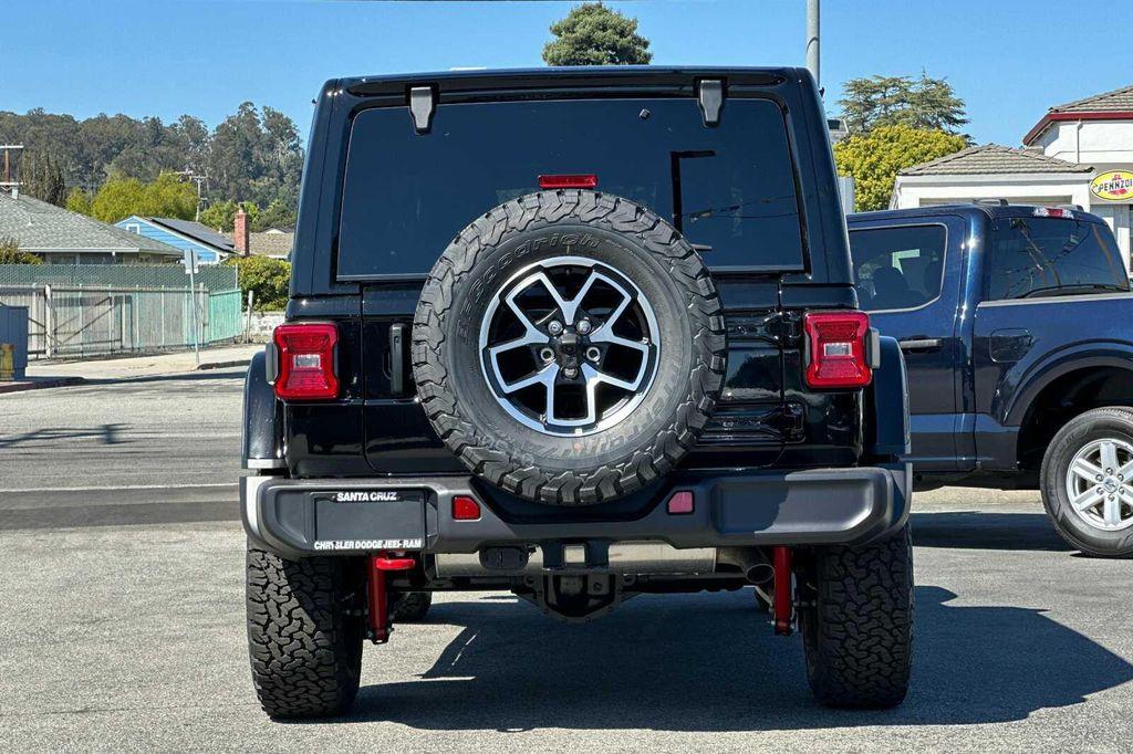 new 2025 Jeep Wrangler car, priced at $62,250