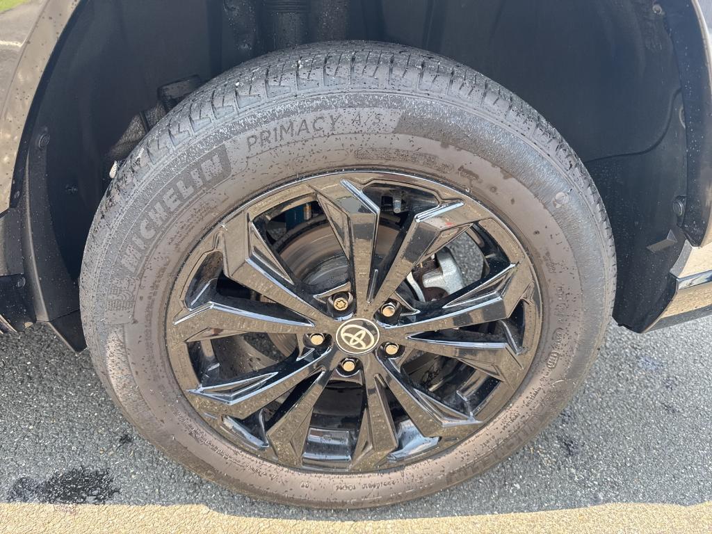 used 2022 Toyota RAV4 Hybrid car, priced at $35,385