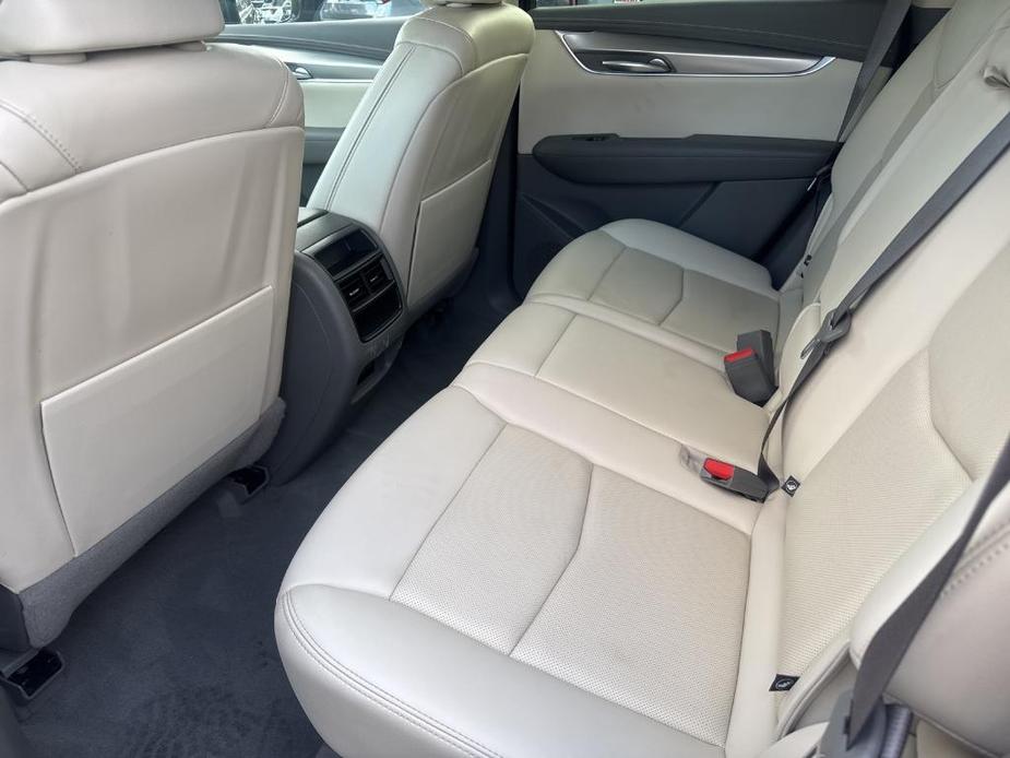 used 2022 Cadillac XT5 car, priced at $27,695