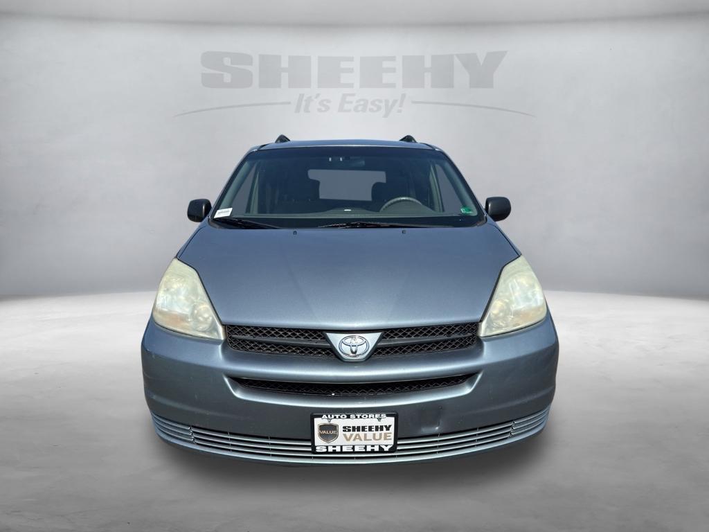 used 2004 Toyota Sienna car, priced at $6,495