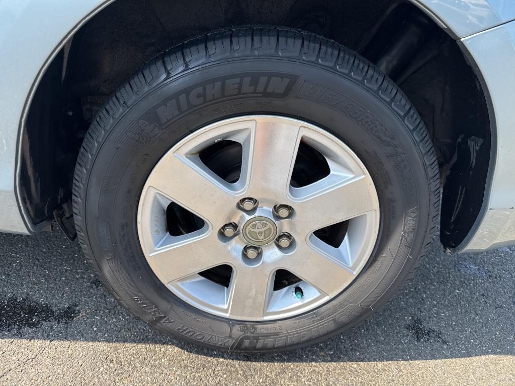used 2004 Toyota Sienna car, priced at $6,495