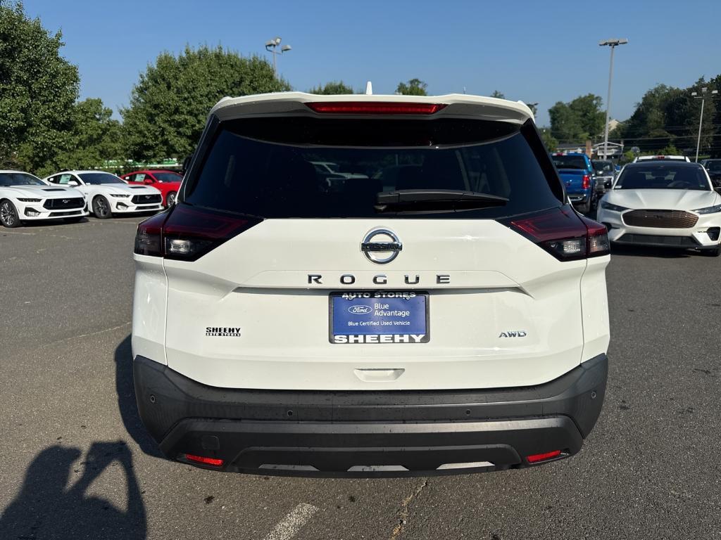 used 2021 Nissan Rogue car, priced at $19,595