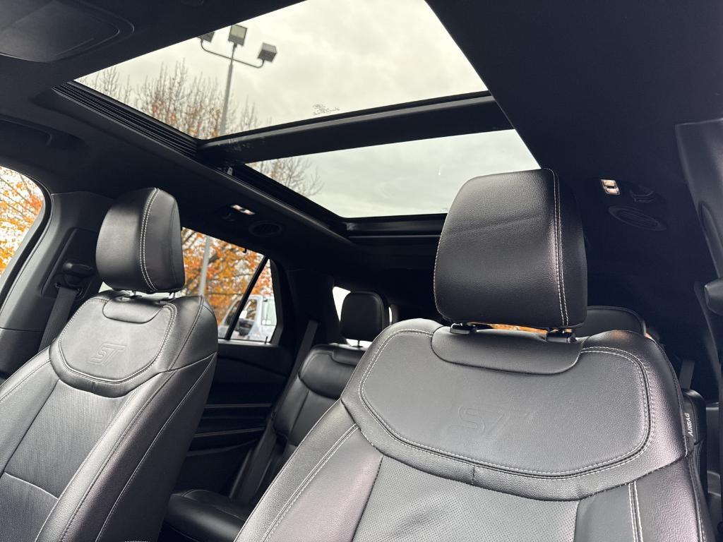 used 2022 Ford Explorer car, priced at $26,995