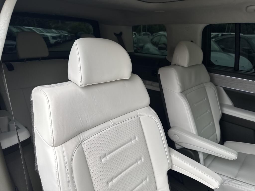 used 2025 Hyundai Santa Fe car, priced at $43,495