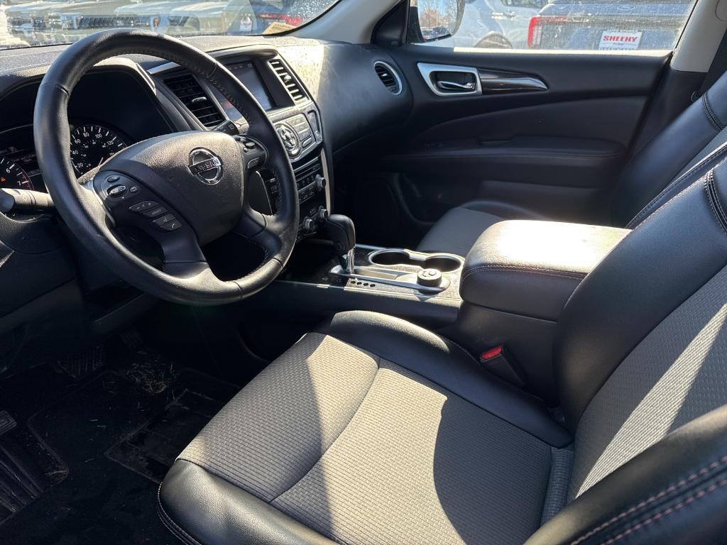 used 2020 Nissan Pathfinder car, priced at $17,995