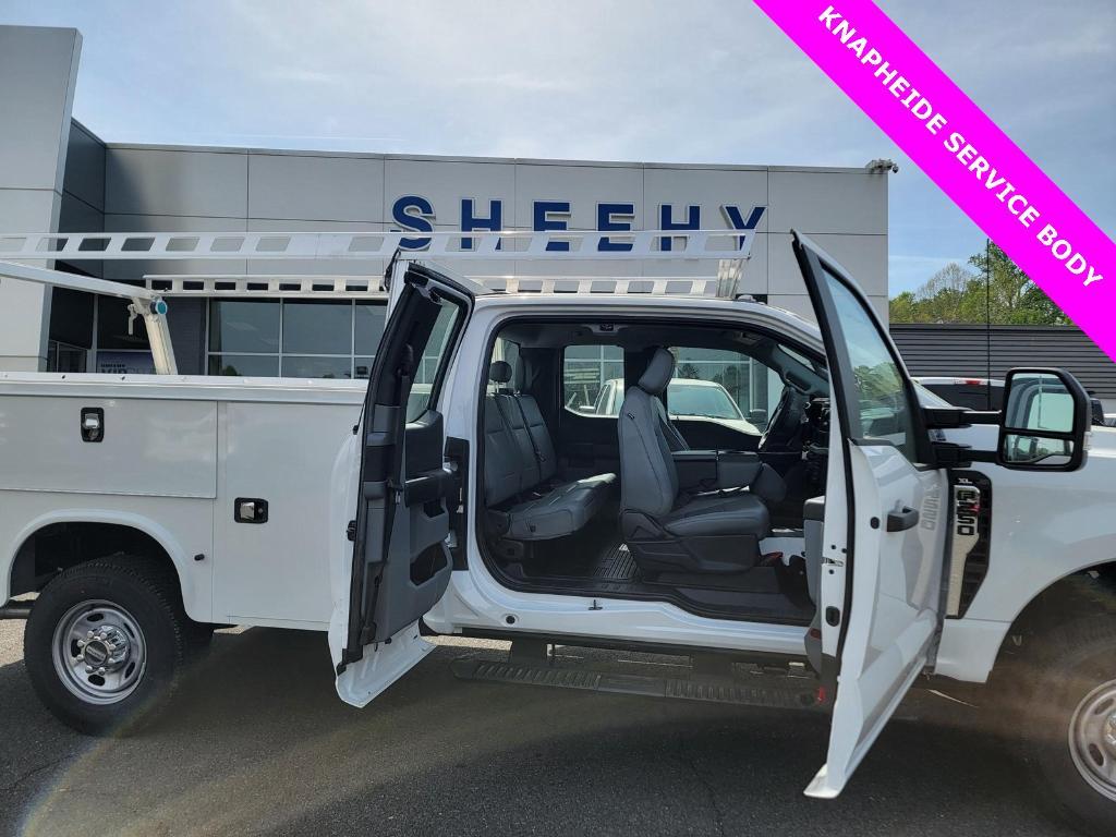 new 2025 Ford F-250 car, priced at $73,450