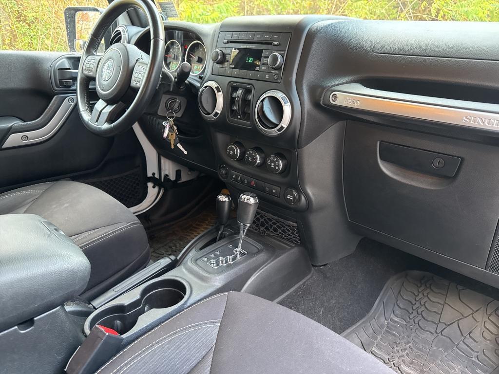 used 2014 Jeep Wrangler Unlimited car, priced at $14,295