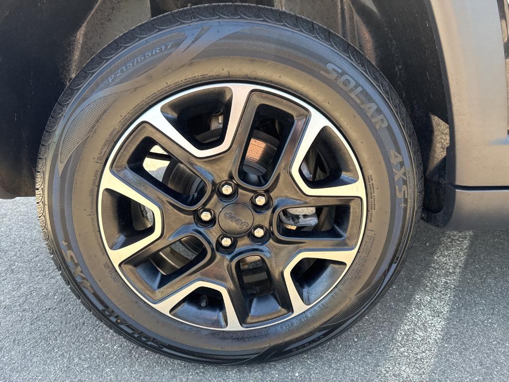 used 2021 Jeep Compass car, priced at $20,595