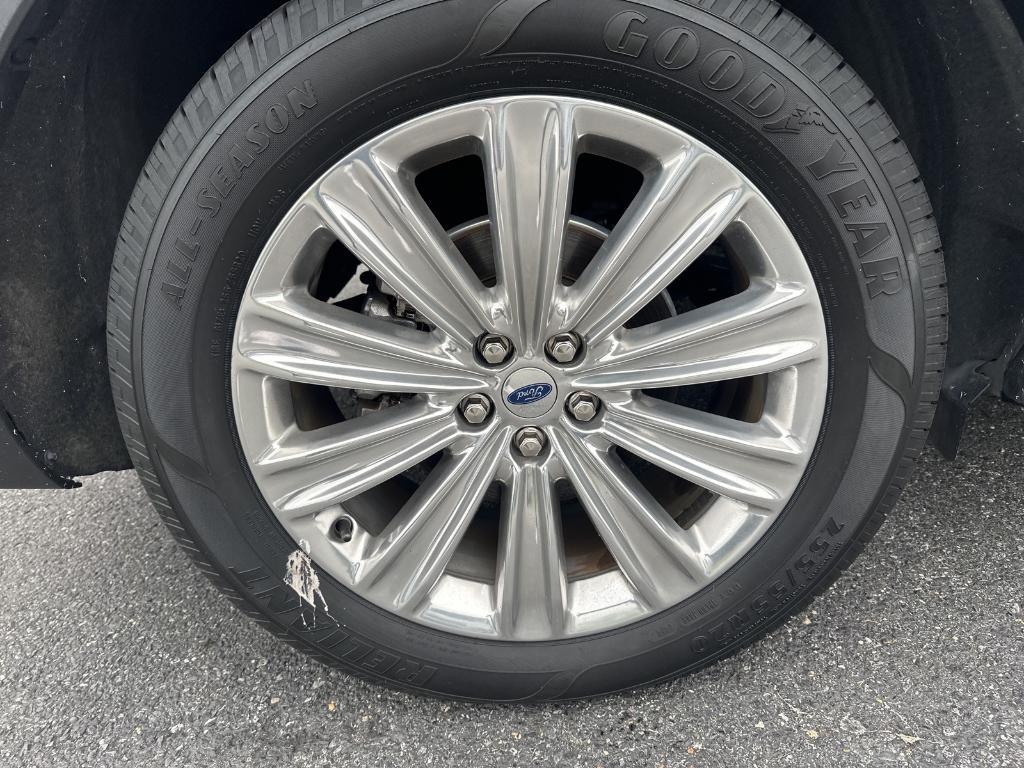 used 2022 Ford Explorer car, priced at $28,995