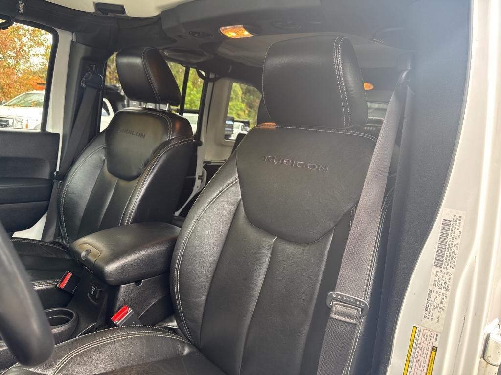 used 2013 Jeep Wrangler Unlimited car, priced at $18,695