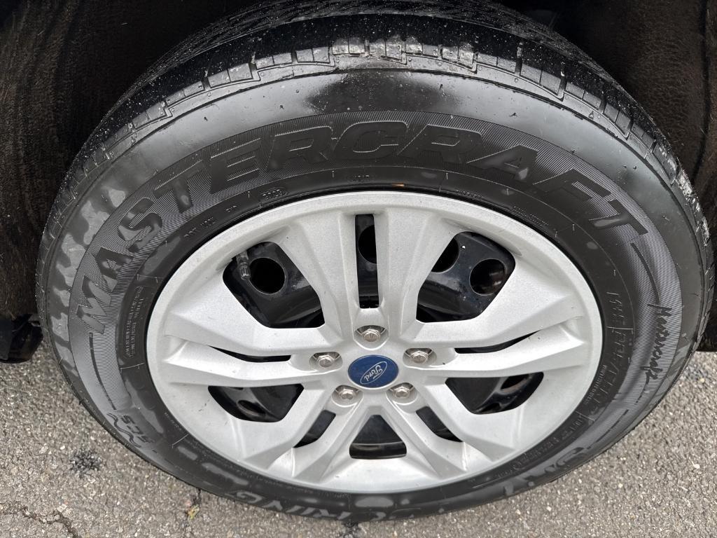 used 2021 Ford Escape car, priced at $15,995