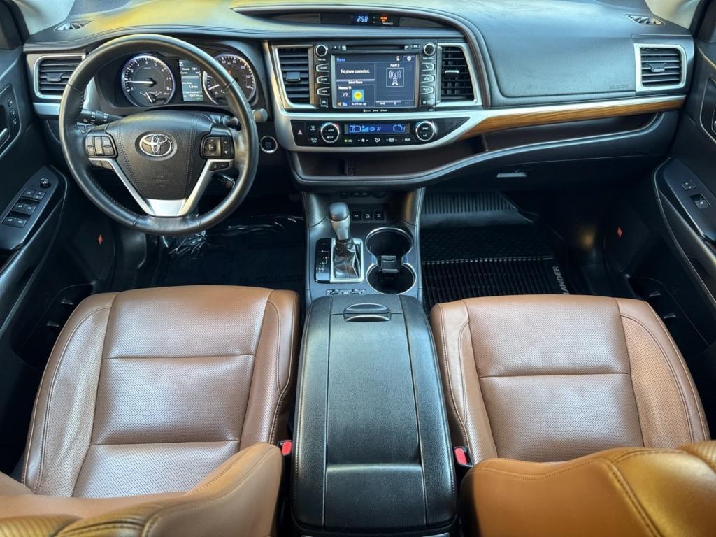 used 2019 Toyota Highlander car, priced at $24,595