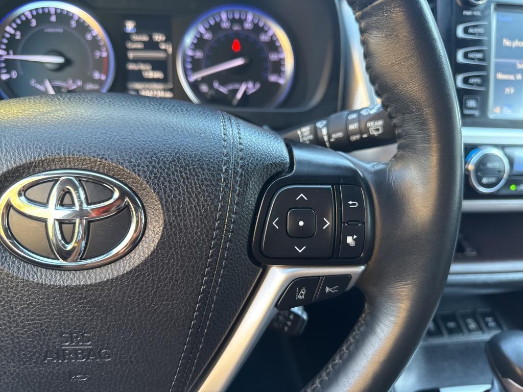 used 2019 Toyota Highlander car, priced at $24,595