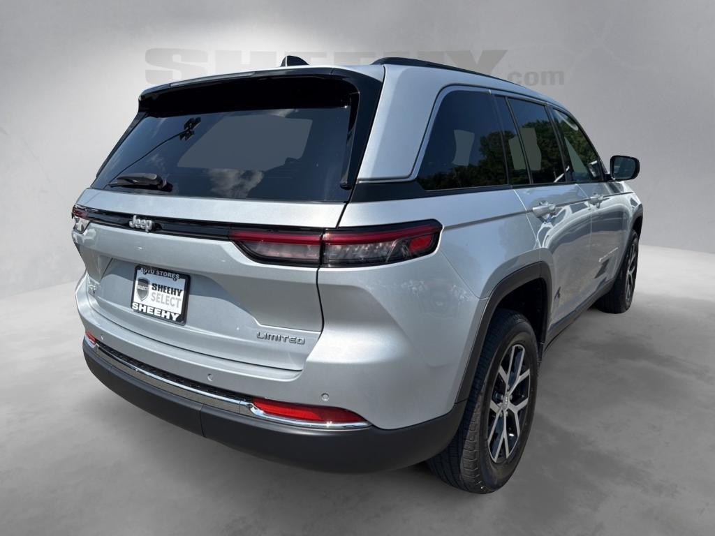 used 2024 Jeep Grand Cherokee car, priced at $33,831