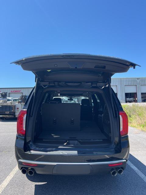 used 2021 GMC Yukon car, priced at $49,988
