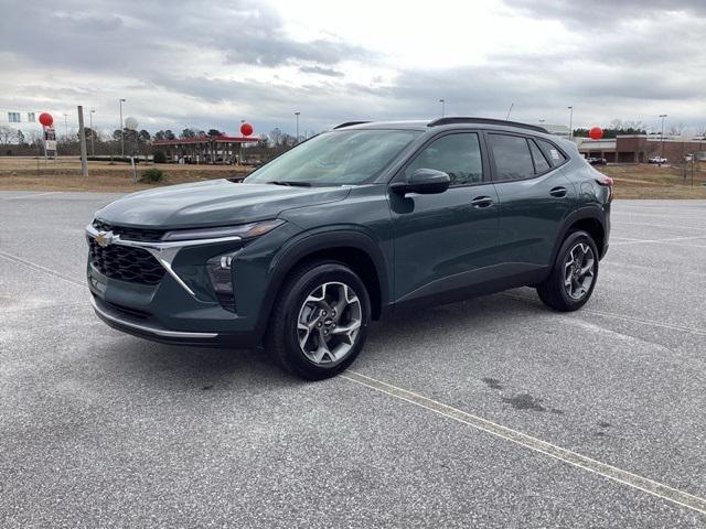 new 2025 Chevrolet Trax car, priced at $24,985