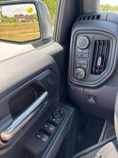 new 2025 Chevrolet Silverado 1500 car, priced at $57,020