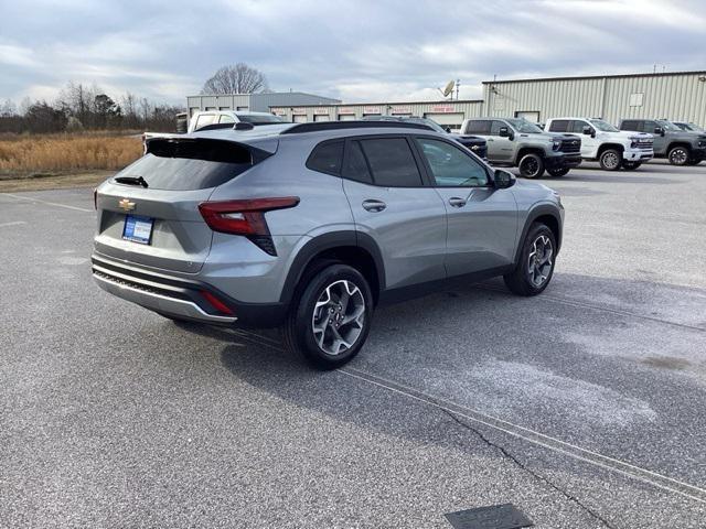 new 2025 Chevrolet Trax car, priced at $25,085